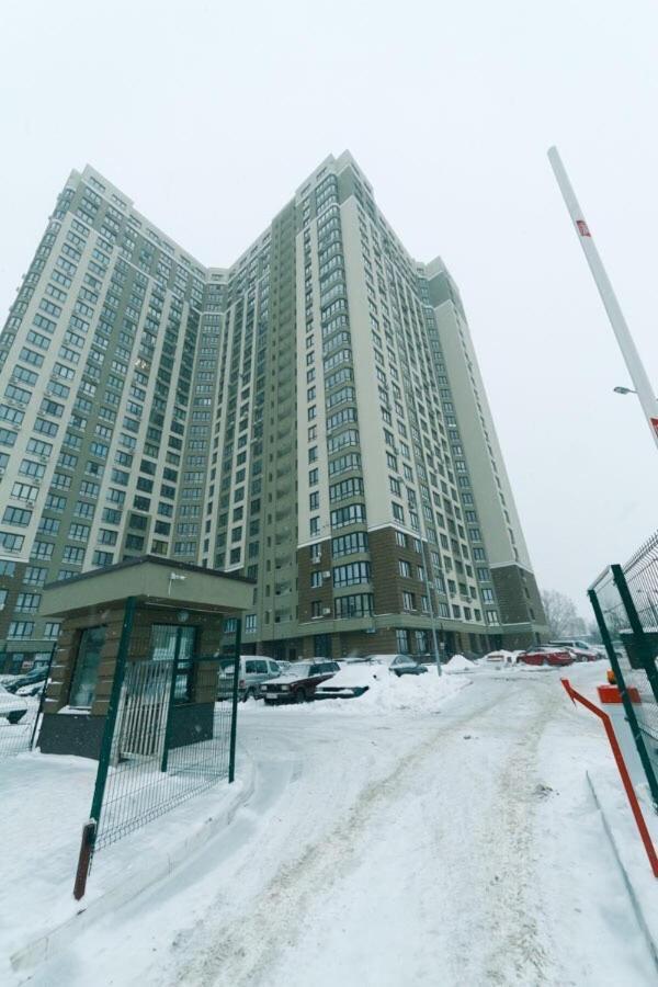 Апартаменти Метро Вирлиця Kiev Exteriör bild